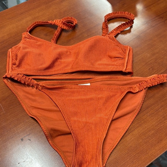 Xhilaration bikini // 041176 - Picture 1 of 2